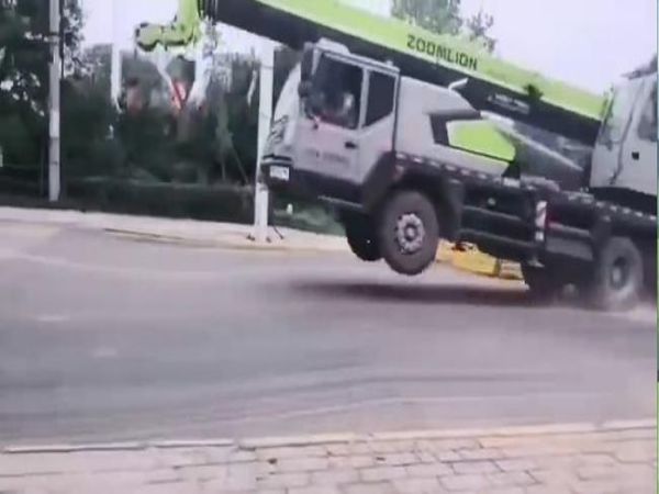 猇亭区吊车电话_吊车出租的最大能承重量是多少